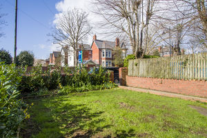 Photo 14- click for photo gallery